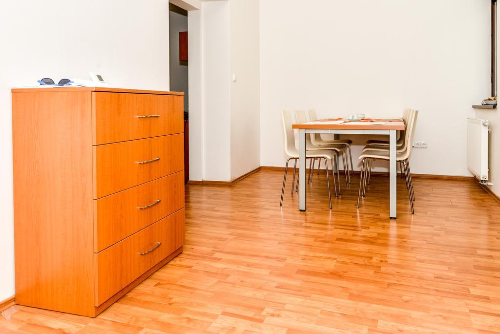 Apartment Downtown Zilina Exterior photo